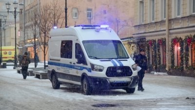Необычный инцидент в Санкт-Петербургской колонии: телефон в анусе и его удивительная находка